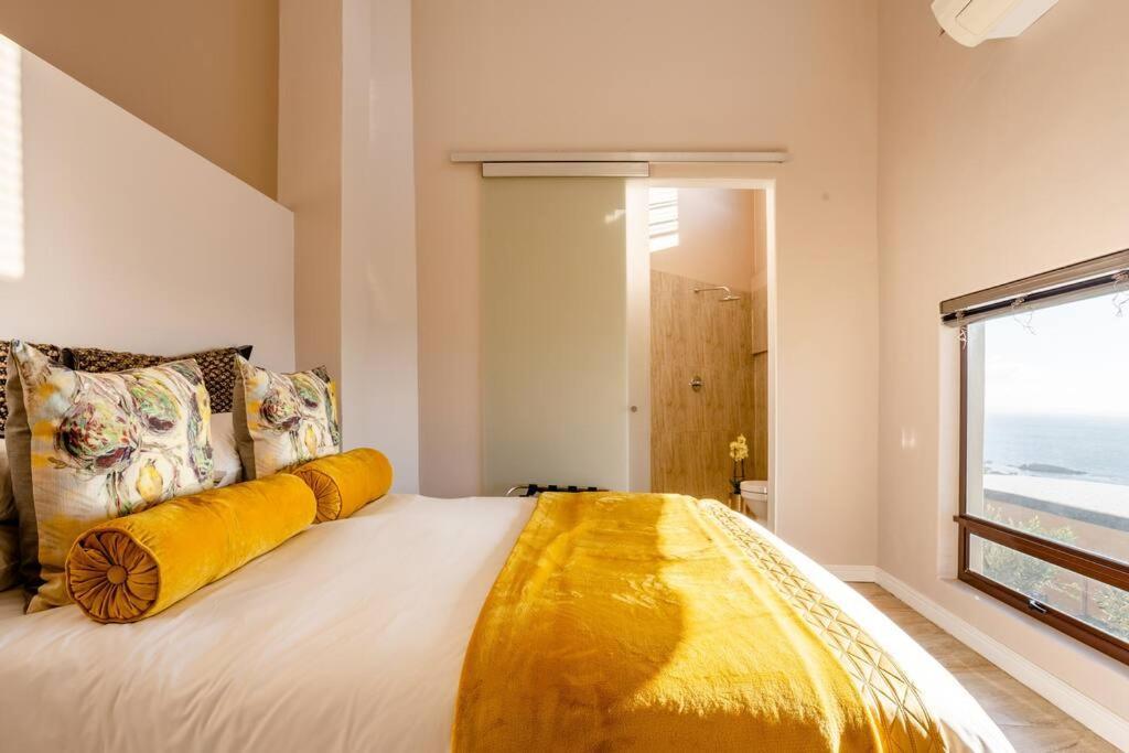 Aqua Terra Boutique Guesthouse Simon's Town Exterior photo
